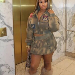 Patch Detail Olive Tie-Dye Two-Piece Set